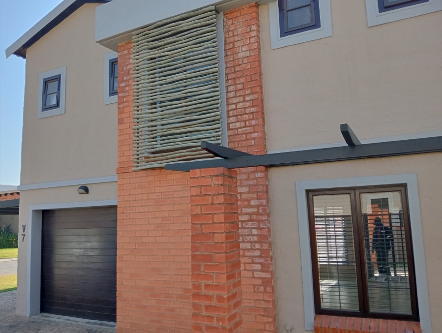 3 Bedroom Property for Sale in Waterval East North West
